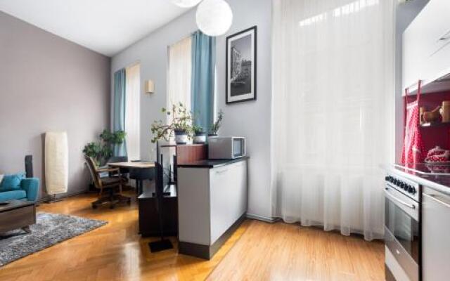 Stylish Studio Kronstadt