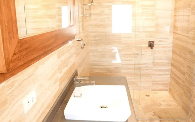 Luxury Guayllabamba House Gym Jacuzzi Parking Pool Wifi