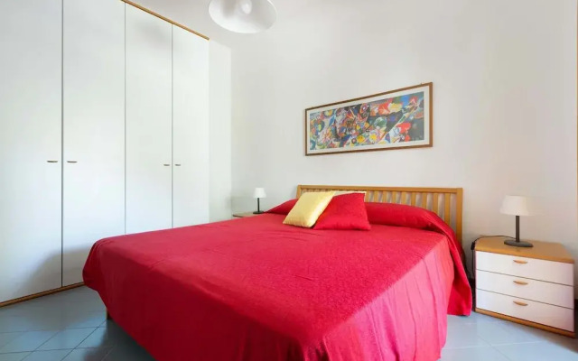 2507 Red Apartment by Barbarhouse