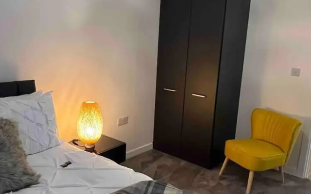 Stunning 2-bed Apartment in Grays