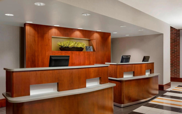 Courtyard by Marriott Boston-Cambridge