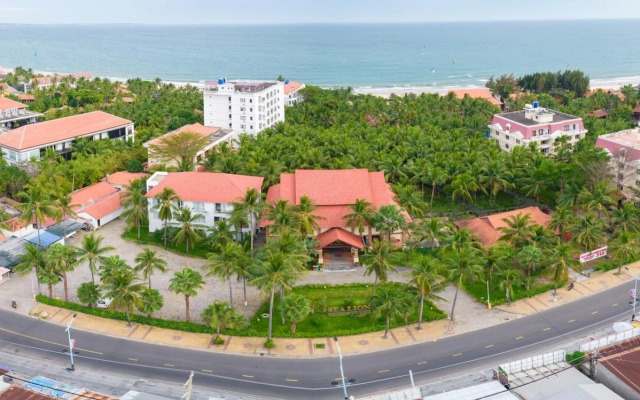 Sea Lion Beach Resort & Spa