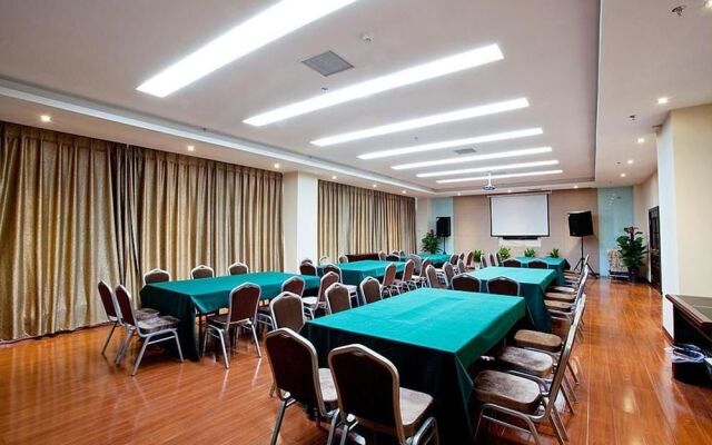 Shengfeite Garden Hotel