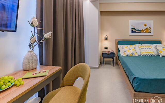 Macramé Suites & Rooms