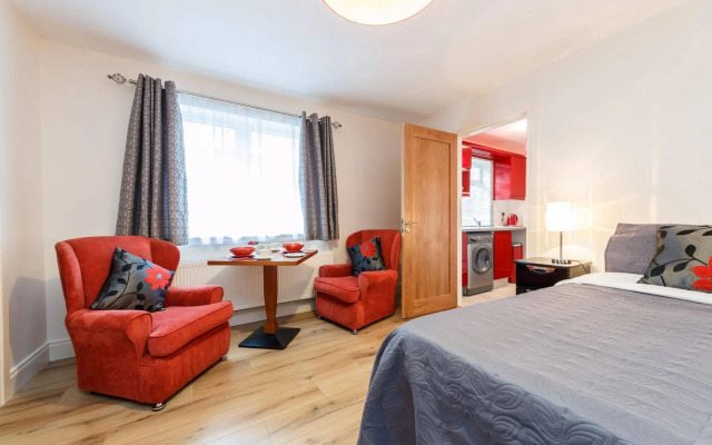 Lismar Guest House