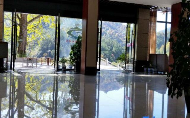 Shijin Tiantang Holiday Hotel