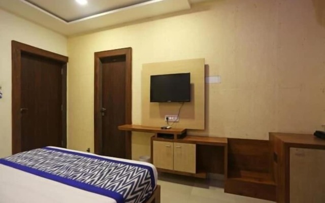 Hotel Kaka Inn Mount Abu