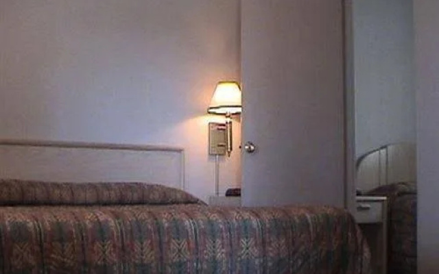 Colt Motel - фото 3
