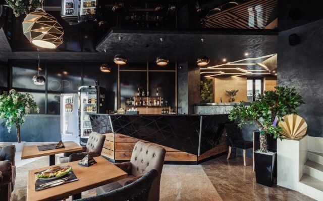 OPU Boutique Hotel