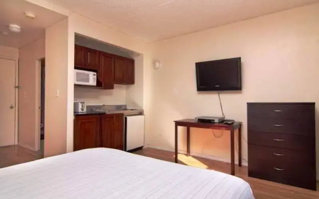 Metro Apartments