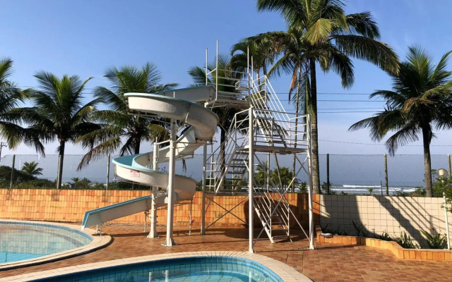 Apartamento beira mar - Praia de Boraceia