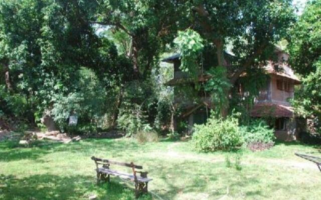 R M Guest House