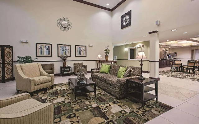 La Quinta Inn And Suites Lancaster