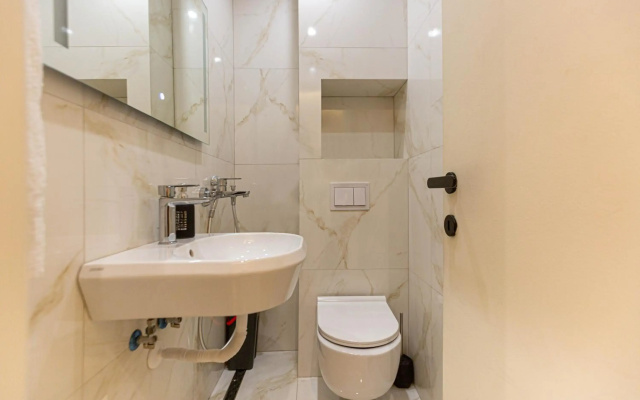 Lovely 2-bedroom apt in the center of Tirana city