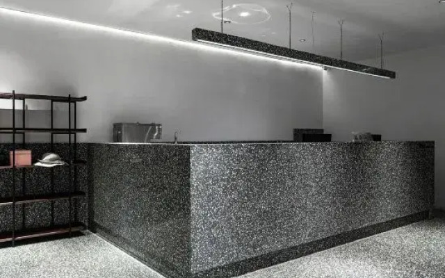 Weizhou Island White House Hotel