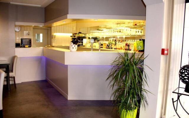 Logis Hôtel Le Pélican & son restaurant