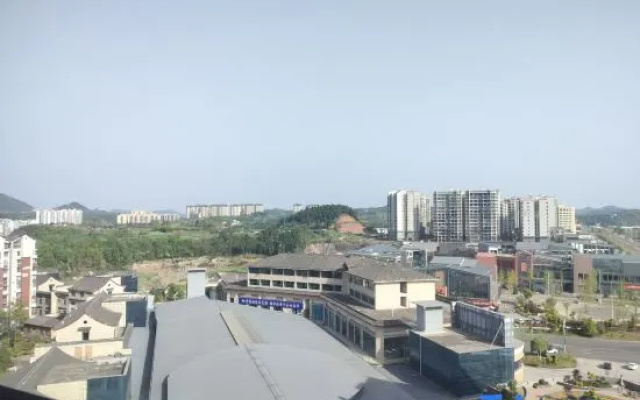 Mehood Lestie – Outside – Nanchong
