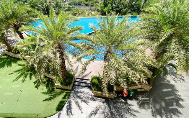 Big Studio At Apartment Mustika Golf Residence