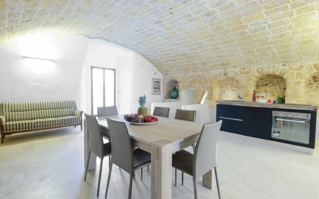 Castello Risolo Specchia