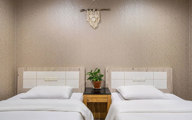 Seogwipo (Seongsan) Beach Hotel