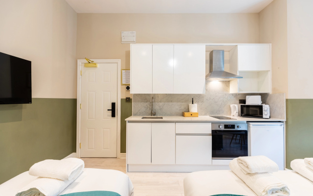 The Finsbury Park Hotel
