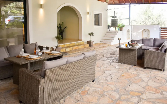 Casa Ankilena Corfu Garden Haven