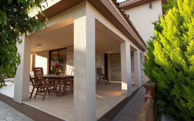 Kinousa Villas