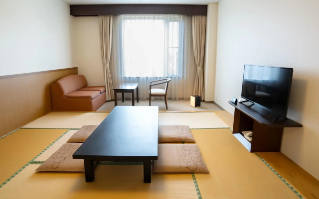 Echigokawaguchi Onsen Hotel Sunrolla