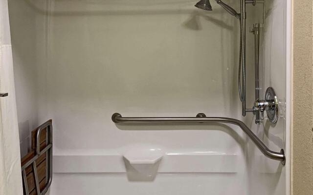 Quality Inn and Suites