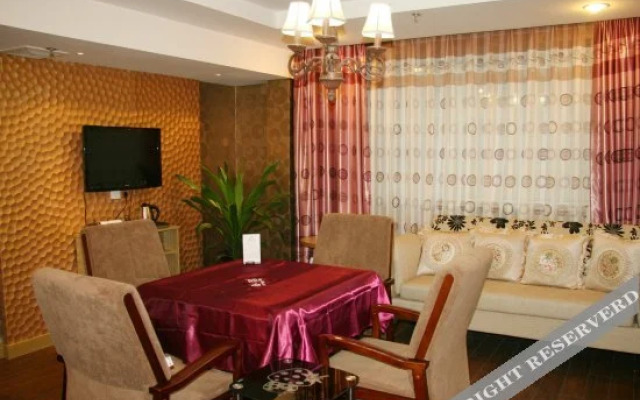 Universal House Haiyi Hotel