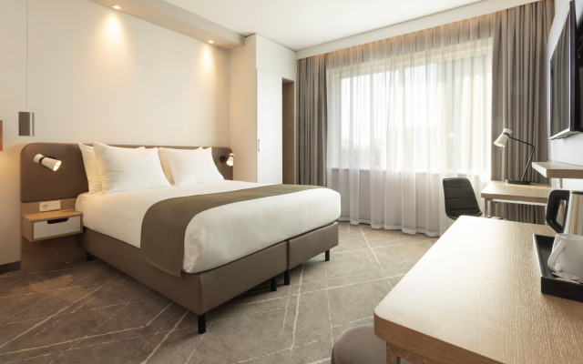 Holiday Inn Eindhoven Airport by IHG