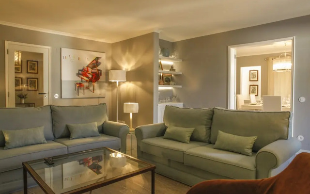 Once Upon a House in Arrabida - Villas