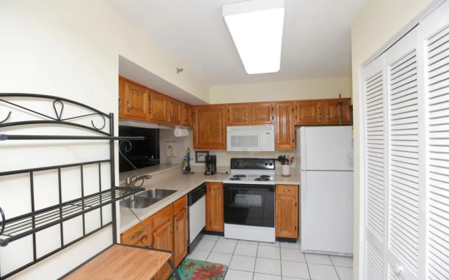 Emerald Towers by Southern Vacation Rentals