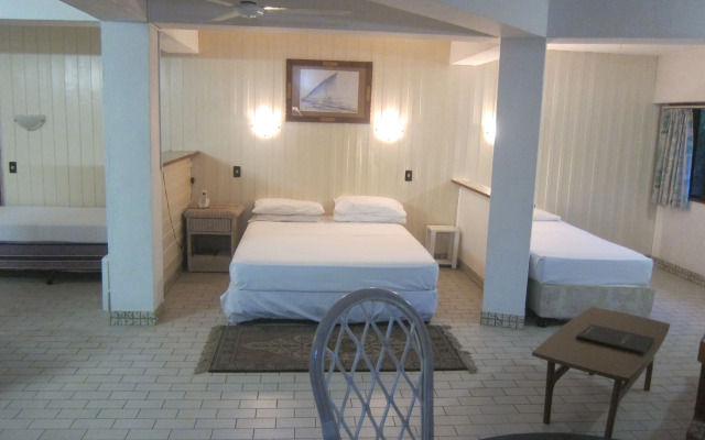Raina Holiday Accommodation