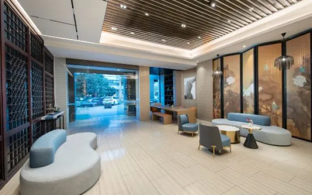 Jinglai Hotel  (Shanghai Meichuan Pedestrian Street store)