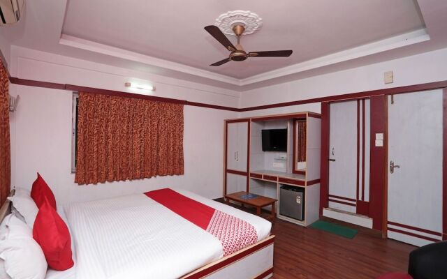 OYO 26143 Hotel Abedin