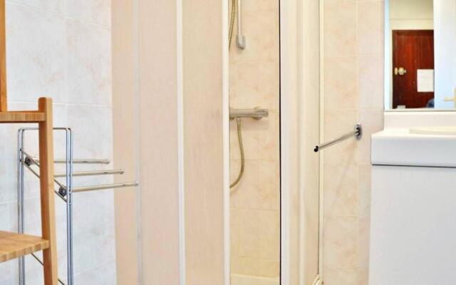 Appartement Le Lavandou, 2 pièces, 5 personnes - FR-1-251-381