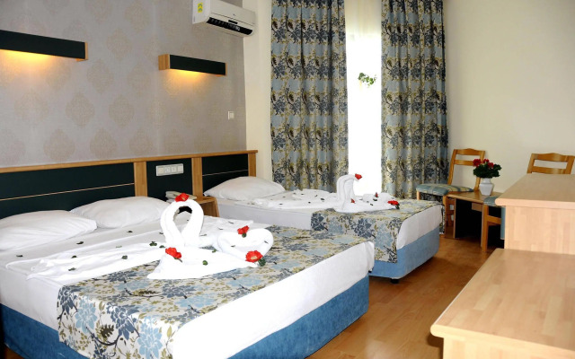 Caretta Relax Hotel