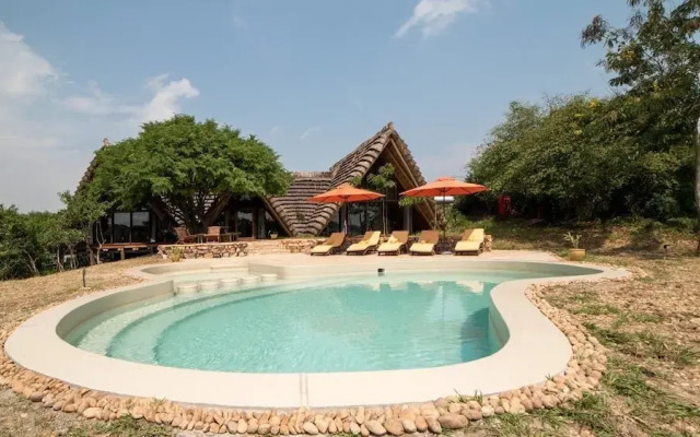 Nile Safari Lodge
