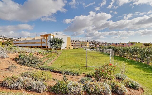 Albufeira Paradise with Pool by Homing