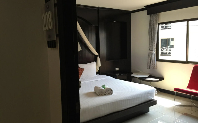 The Bird Cage Patong Guesthouse