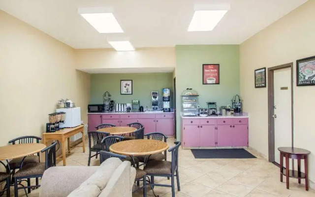 Econo Lodge Belton