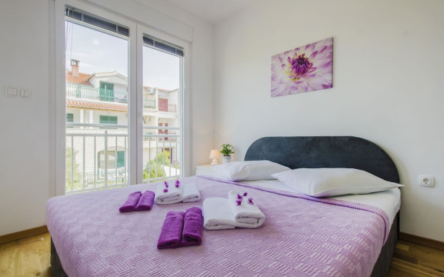 Apartments Lenija