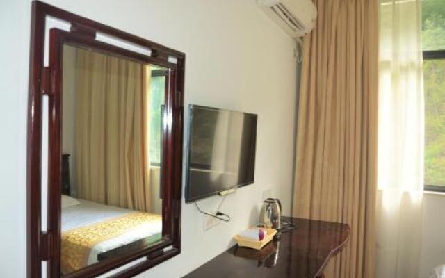 Xianju Theme Inn