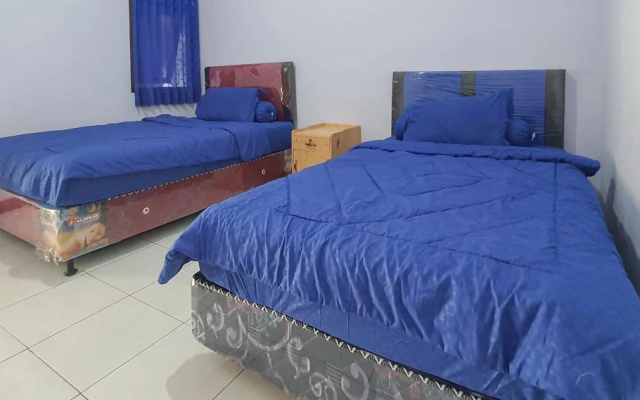 Angrumba Family Homestay Near Rsud Caruban