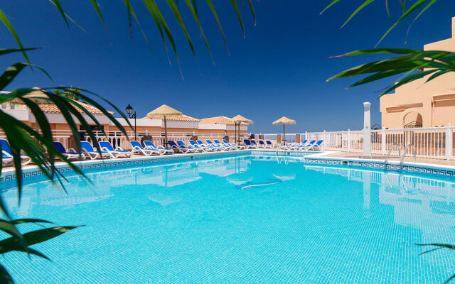 Paradise Court