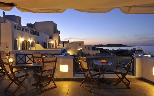 Alexandros Suites & Apartments