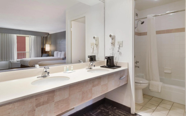 Clarion Hotel Concord/Walnut Creek