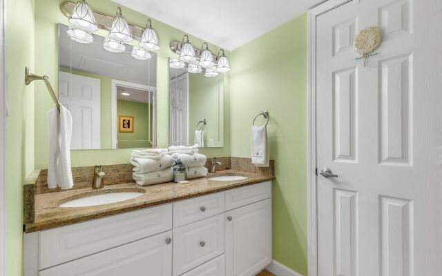 Seaspray Riverside 214