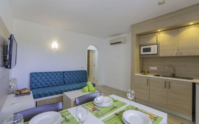 Apartamentos Holiday Center